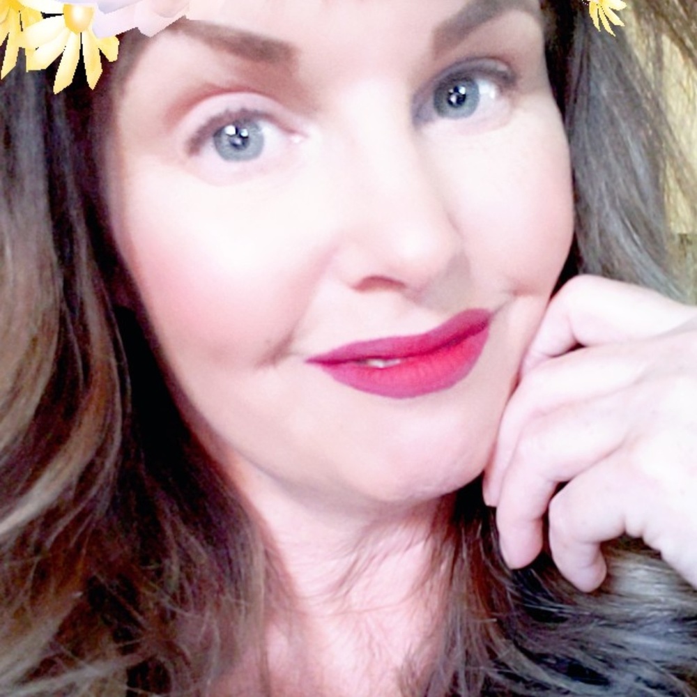 Meet your Posher, Jeanette